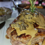 Le Touristique Comida