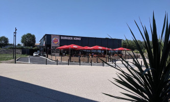 Burger King outside