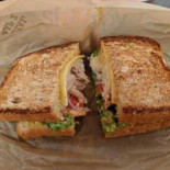 Pizza Noche Saint Pierre En Auge food