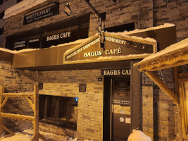 Bagus Cafe outside
