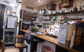 Allo Allo inside