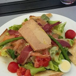 Le Beau Rivage Nourriture