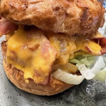 Be Burger Lille Comida