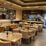 Chaï Ness Sushi inside