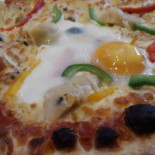 Le Kiosque à Pizzas De Saint Bonnet De Mure Nourriture