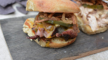 Aux Armes De France food