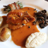 Relais du Chapeau Rouge Comida