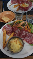 O'tourtons food