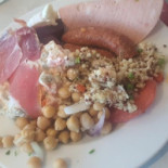 Le Resto de la Gare food