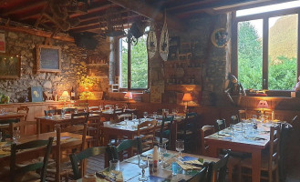 L'auberge De La Sure inside