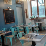 Le Bonnet D'âne Dentro