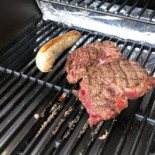 Le Cours Du Drac food