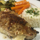 Le Cours Du Drac food