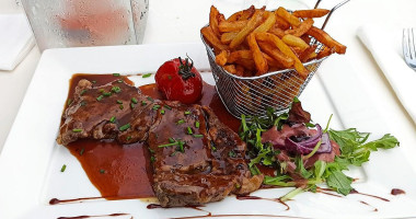 Le 16 food