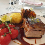 Le Saint Sauveur food