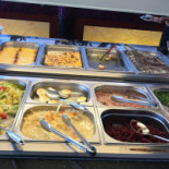 Palais De Bonneuil food