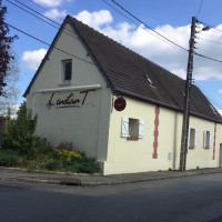 L’instan T outside