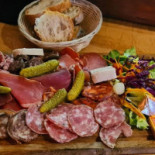 La Tute De L'ours food