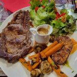 La Tute De L'ours food