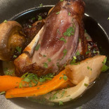 La Tute De L'ours food