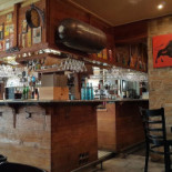 La Tute De L'ours inside