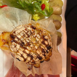 La Tute De L'ours food