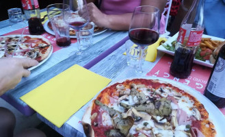 Au Pont food