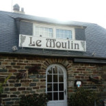 Le Moulin outside