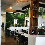 La Planque Des Bons Vivants Dentro