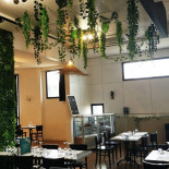 La Planque Des Bons Vivants Dentro