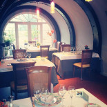 L'auberge De L'hermitage Dentro