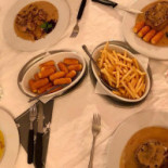 Camping Le Font Du Merle Comida