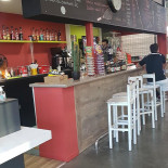 Sports A 2 Balles À l'intérieur