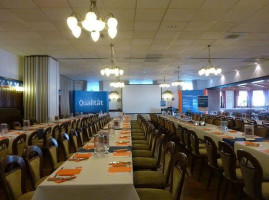 Le Petit Creux Dentro