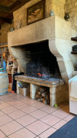 Auberge Du Caillou Saint Martin inside