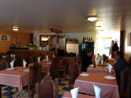Lusiade Restaurant inside
