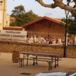 Café De L'avenue Extérieur