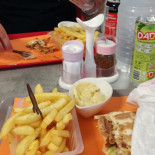 Le Chalet A Pizzas food