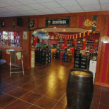 V And B Castres Dentro