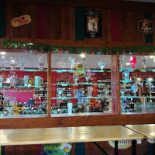 V And B Castres Dentro