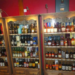 V And B Castres Dentro