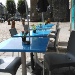 Sur Le Pouce Extérieur