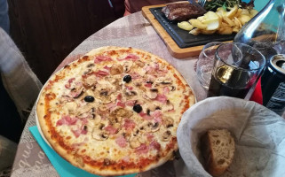 La Table Du Grizzly Cibo