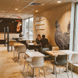 Kfc Montévrain Chanteloup En Brie Dentro