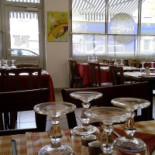 Layaly Al Sham Dentro