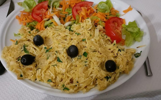 Os Portuenses food