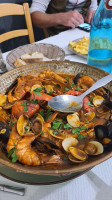 Os Portuenses food