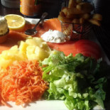 Rendez Vous des Pecheurs food