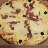 Le Kiosque à Pizzas food