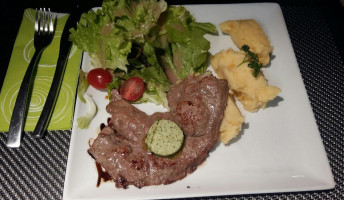 La Berrygouden food